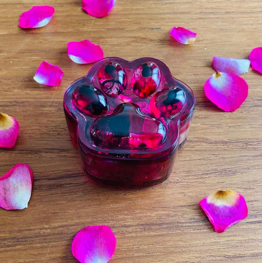 Boîte patte de chat